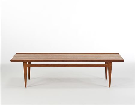 Finn Juhl (1912 - 1989)Tavolo basso modello "FD 532". Produzione France &...