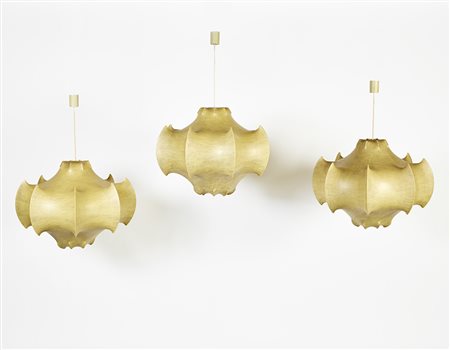 Achille Castiglioni (Milano 1918 - 2002)Gruppo di tre lampadari a sospensione...