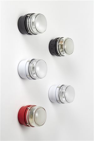 Joe Colombo (Milano 1930 - Milano 1971)Cinque appliques modello "Fresnel -...