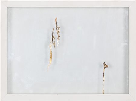 ALESSANDRO SARRA 1966 Senza titolo, 2008 Lamina d’argento su acetato, vetro e...