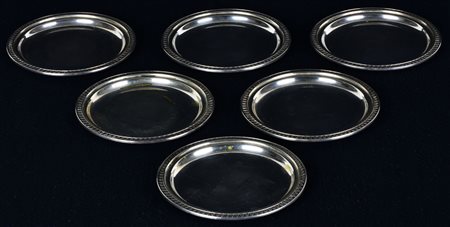 LOTTO COMPOSTO DA 6 SOTTOBICCHIERI IN ARGENTO diam cm 11 peso totale gr 370 A...