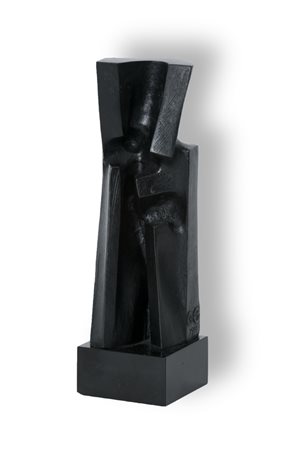 GIÒ POMODORO (1930-2004)Senza TitoloScultura in bronzo a patina nera con base...