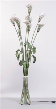 Lampada da terra “Calle”, Produzione Italiana, Anni ‘50. Grande lampada a...