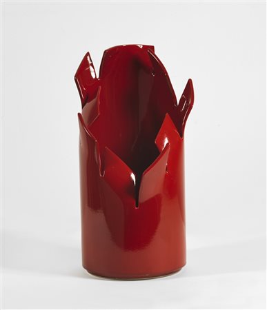 MINOLI PAOLO (1942 - 2004) Senza titolo - Vaso rosso. Ceramica. Cm 24,00 x...