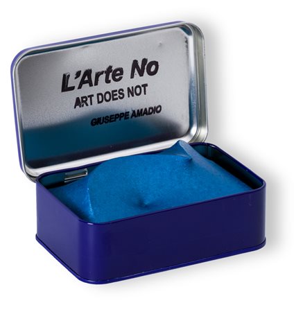 GIUSEPPE AMADIO (1944)Tia-11Acrilici su tela estroflessa entro scatola in...