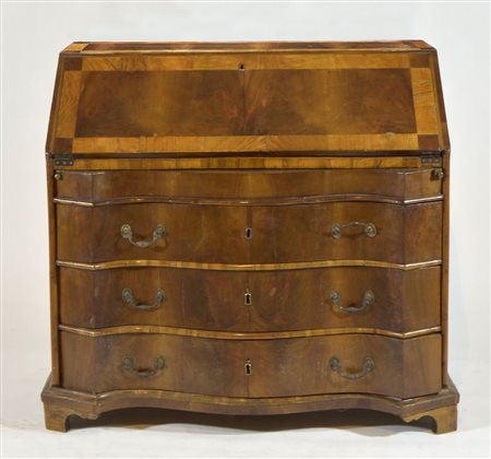 Cassettone a ribalta in legno decorato ad intarsi in legni chiari con 3...