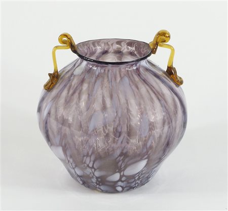 F.lli Toso: vasetto a boccia in vetro con manici applicati. H. cm. 17.