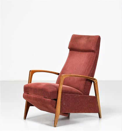 ISA BERGAMO Poltrona reclinabile in legno di noce e tessuto, anni 50 . -. Cm...