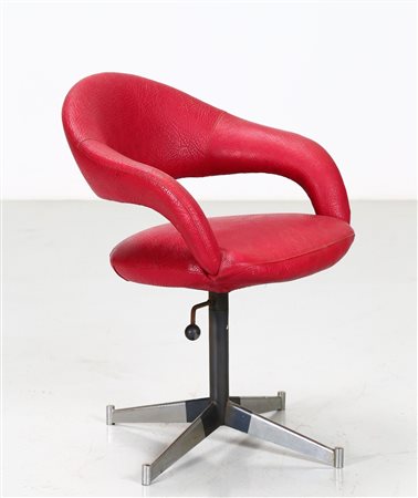 RINALDI GASTONE Attrib. Poltroncina girevole. -. Cm 60,00 x 82,00 x 60,00....