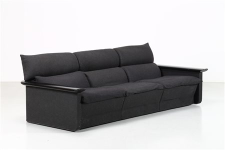 FRANCO PERROTTI Divano tre posti per Tecno. -. Cm 230,00 x 80,00 x 100,00....