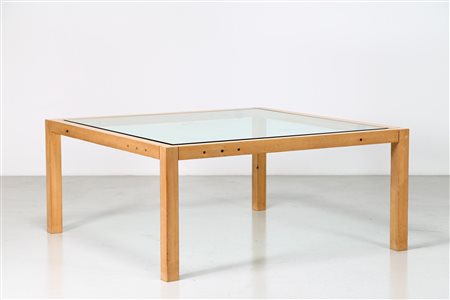 VIGANO' VITTORIANO (1919 - 1996) Tavolo quadrato. -. Cm 150,00 x 67,00 x...