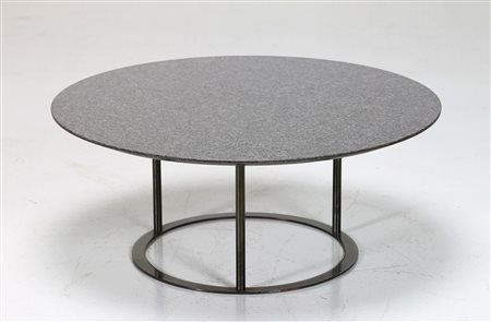 MANIFATTURA ITALIANA Tavolino . -. Cm 84,50 x 35,00 x 84,50. Marmo e metallo