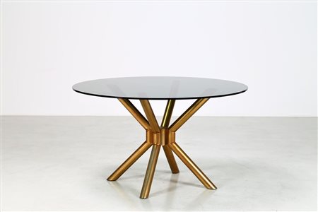 MANIFATTURA ITALIANA Tavolo in alluminio anodizzato con piano in cristallo...