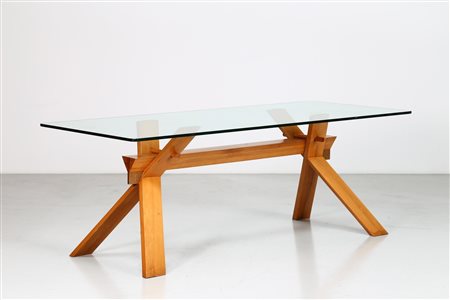 ANONIMO Tavolo. -. Cm 200,00 x 73,50 x 85,00. Legno di noce e piano in cristallo