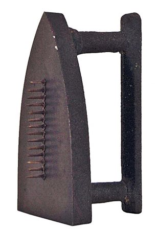 MAN RAY Philadelphia 1890 - Parigi 1976 Cadeau 1921-1974 scultura in bronzo...