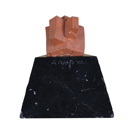 Mimmo Di Cesare SENZA TITOLO scultura in terracotta e marmo, cm 20x15x18...