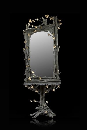 Consolle con specchiera in legno ebanizzato e dipinto, intagliato a elementi...