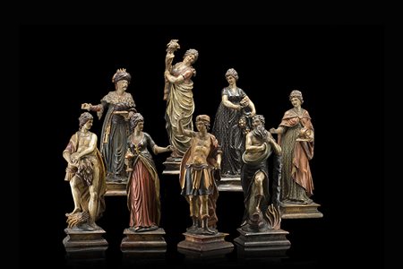 Scultore veneto, secolo XVIII. Gruppo di otto figure in legno policromo...