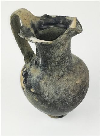 GRANDE OINOCHOE IN BUCCHERO MATERIA E TECNICA: bucchero nero lucidato a...