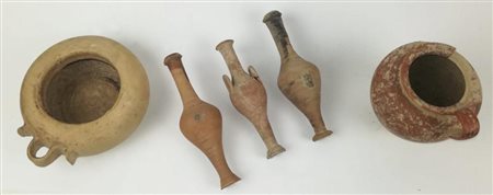 KOTHON, BROCCHETTA E TRE UNGUENTARI FUSIFORMI DATAZIONE: VI-I SEC. A. C....