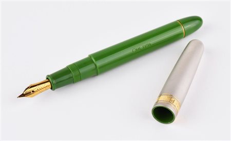 DUE PENNE STILOGRAFICHE, OMAS, EDIZIONI LIMITATE D-DAY E 100 ANNI DI RADIO...