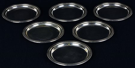 LOTTO COMPOSTO DA 6 SOTTOBICCHIERI IN ARGENTO diam cm 11 peso totale gr 370 A...