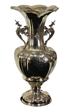 GRANDE VASO IN ARGENTO h cm 45 gr 1530