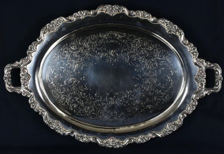 GRANDE VASSOIO CON MANICI IN METALLO ARGENTATO CON PIEDINI cm 52x78 punzonato...