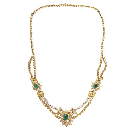 Collana in oro giallo 18kt Realizzata a bavaglino, smeraldi taglio ovale...