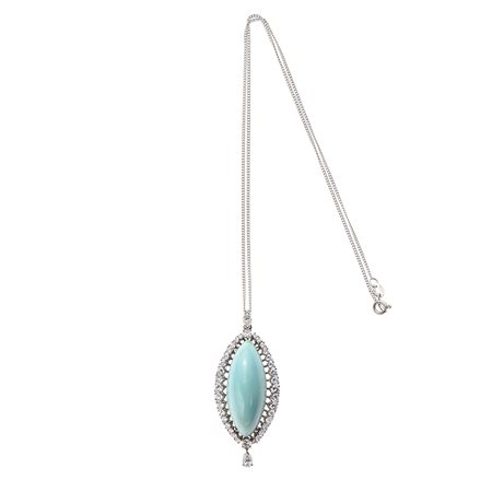 Pendente in oro bianco 18kt Con grande turchese taglio ovale cabochon con...