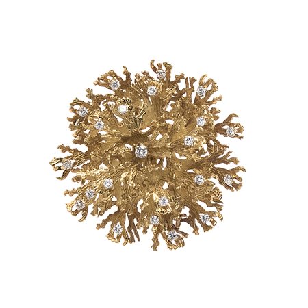 Cartier, 1970 circa Spilla in oro giallo 18kt con diamanti taglio brillante...