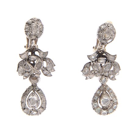 Orecchini pendenti in argento e oro 14kt, inizio XIX secolo Impreziositi con...