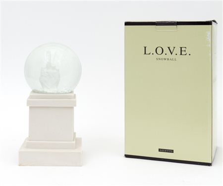 MAURIZIO CATTELAN (1960-) L.O.V.E. (Libertà Odio Vendetta Eternità) Palla di...