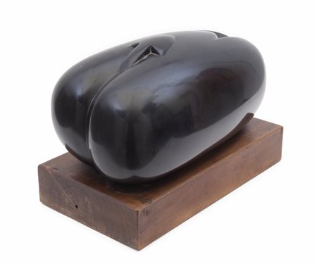 PIETRO CASCELLA (1921-2008) Senza titolopietra nera cm 17x35x20sul fondo:...