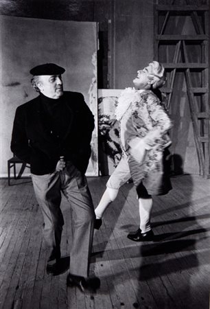 TAZIO SECCHIAROLI (1925-1988) Federico Fellini e Marcello Mastroianni durante...