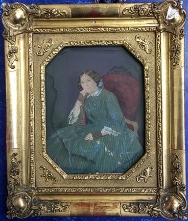 Firma indecifrata "Ritratto di gentildonna" foto ritoccata (cm 18,5x15)...