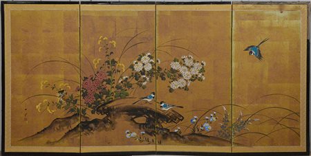 Piccolo paravento a quattro ante decorato con volatili tra rami in fiore ad...
