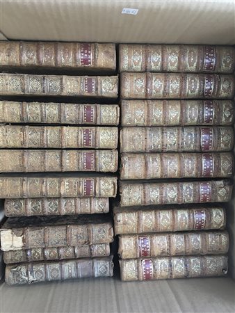 [LEGATURE] Lotto di volumi in 8vo e 16mo di interesse prevalentemente storico...