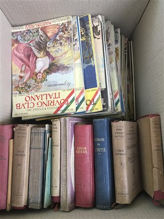 [GUIDE TOURING]. Un cartone con numerose guide Touring e simili del XIX e...