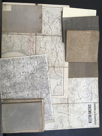 Serie di mappe portatili intelaiate e ripiegate prevalentemente del XIX...