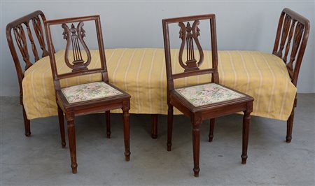 Lotto composto da un letto ad una piazza con testiera e pediera a ringhiera e...