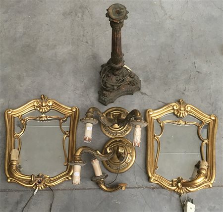 Lotto composto da due appliques a due luci, due specchierine ed un candeliere...