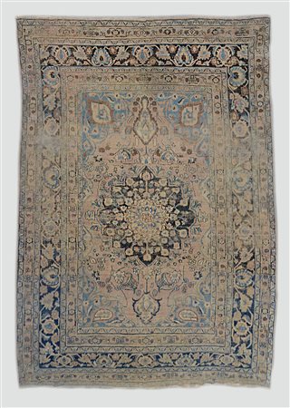 Tappeto Dorosh, Persia inizio secolo XX. Disegno a medaglioni blu su fondo...