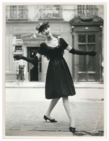 GEORGE DAMBIERLanvin, Castillo 1958Una stampa fotografica vintage alla...