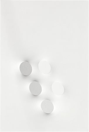 Turi SIMETI (Alcamo 1929-01-01) 5 ovali bianchi 1993 acrilico su tela...