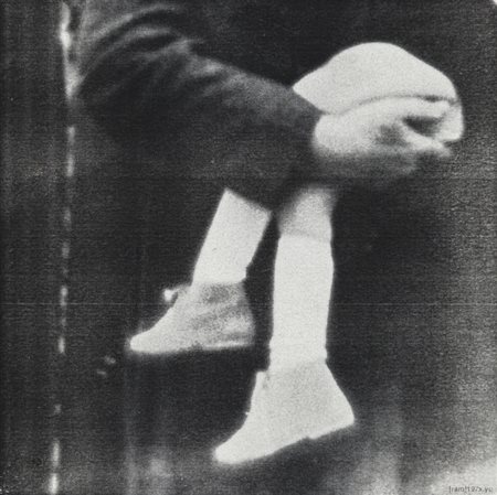 ROBERTO CONRESenza TitoloStampa fotograficacm 15x15Esposizioni2002 Studio...