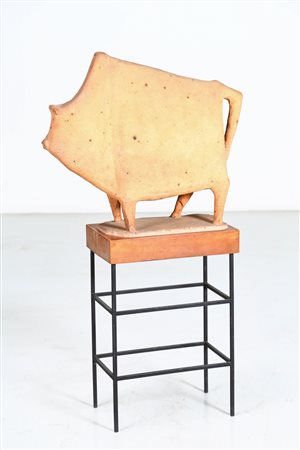 ROBERTO BERTAGNIN Toro detto Vittorino. . . Scultura in terracotta, base in...