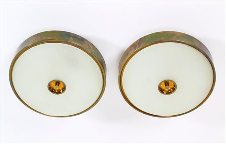 STILNOVO Coppia di plafoniere. -. Cm 37,50 x 18,00 x 37,50. Ottone e vetro...