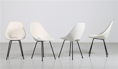 NOBILI VITTORIO (n. 1935) Quattro sedie mod. Medea. -. Cm 47,00 x 82,00 x...