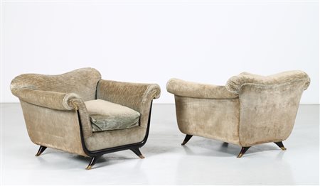 ULRICH GUGLIELMO Coppia di poltrone. -. Cm 90,00 x 74,00 x 87,00. Legno,...